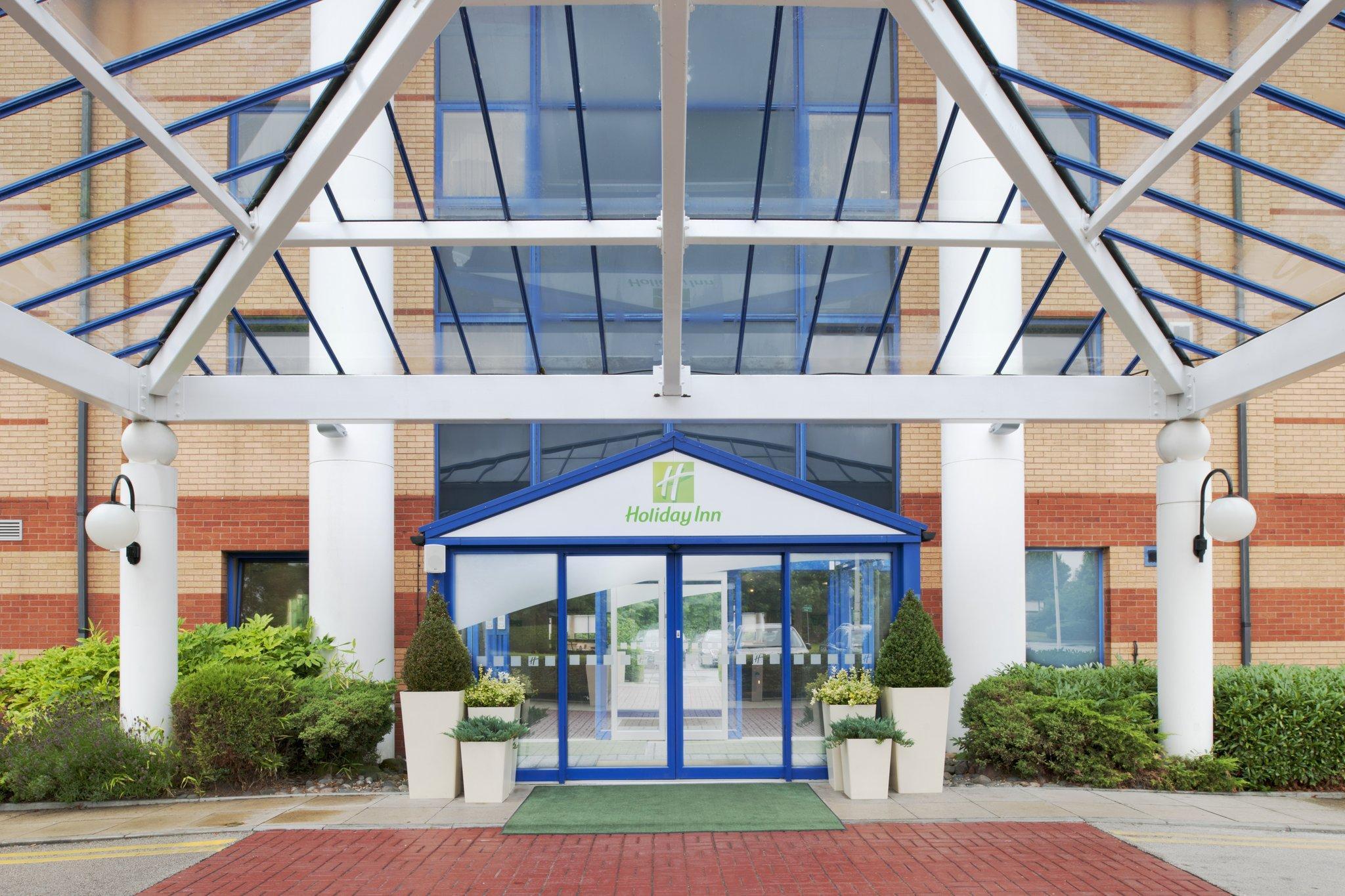Holiday Inn Warrington By Ihg Exterior foto