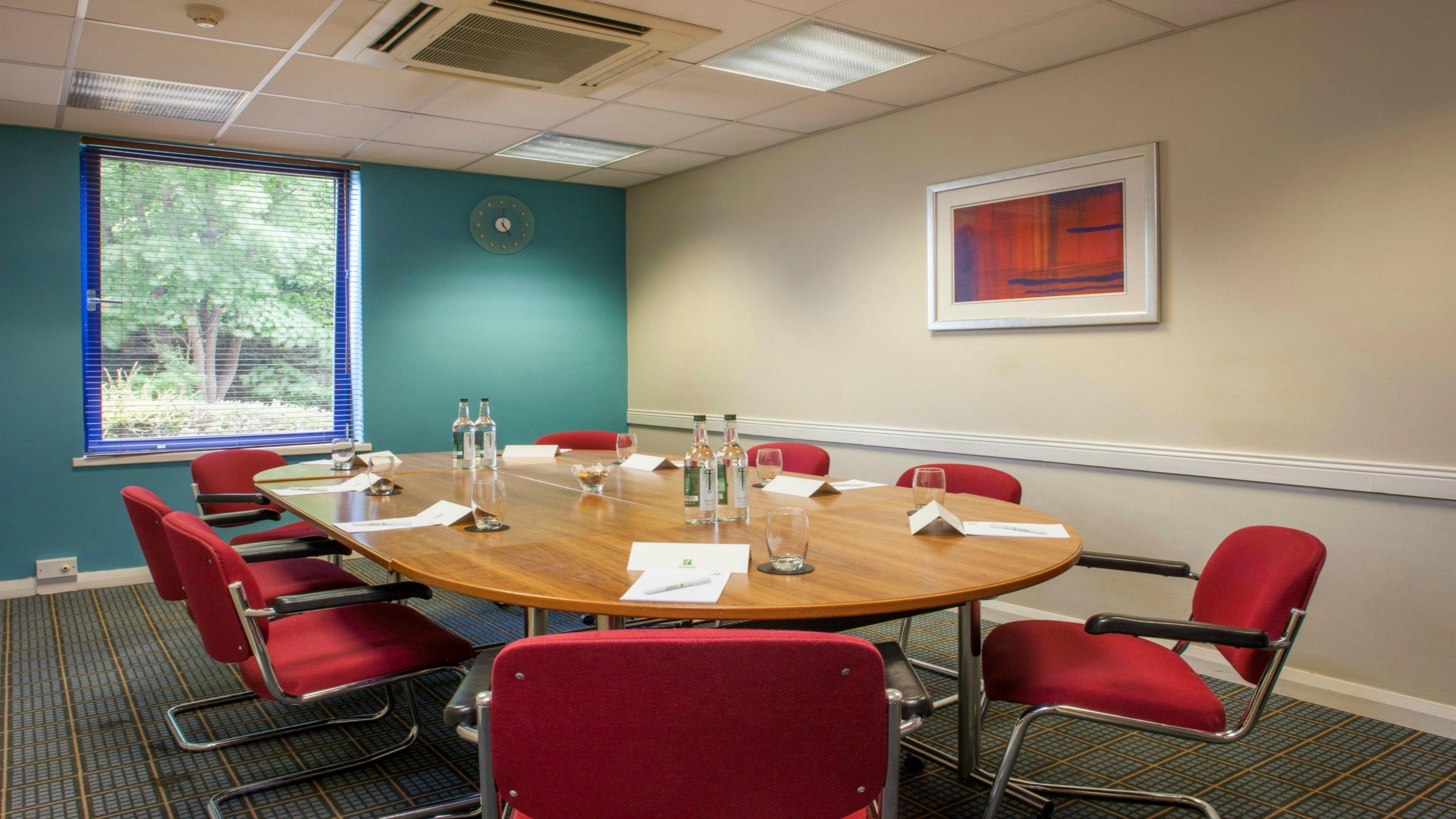 Holiday Inn Warrington By Ihg Exterior foto